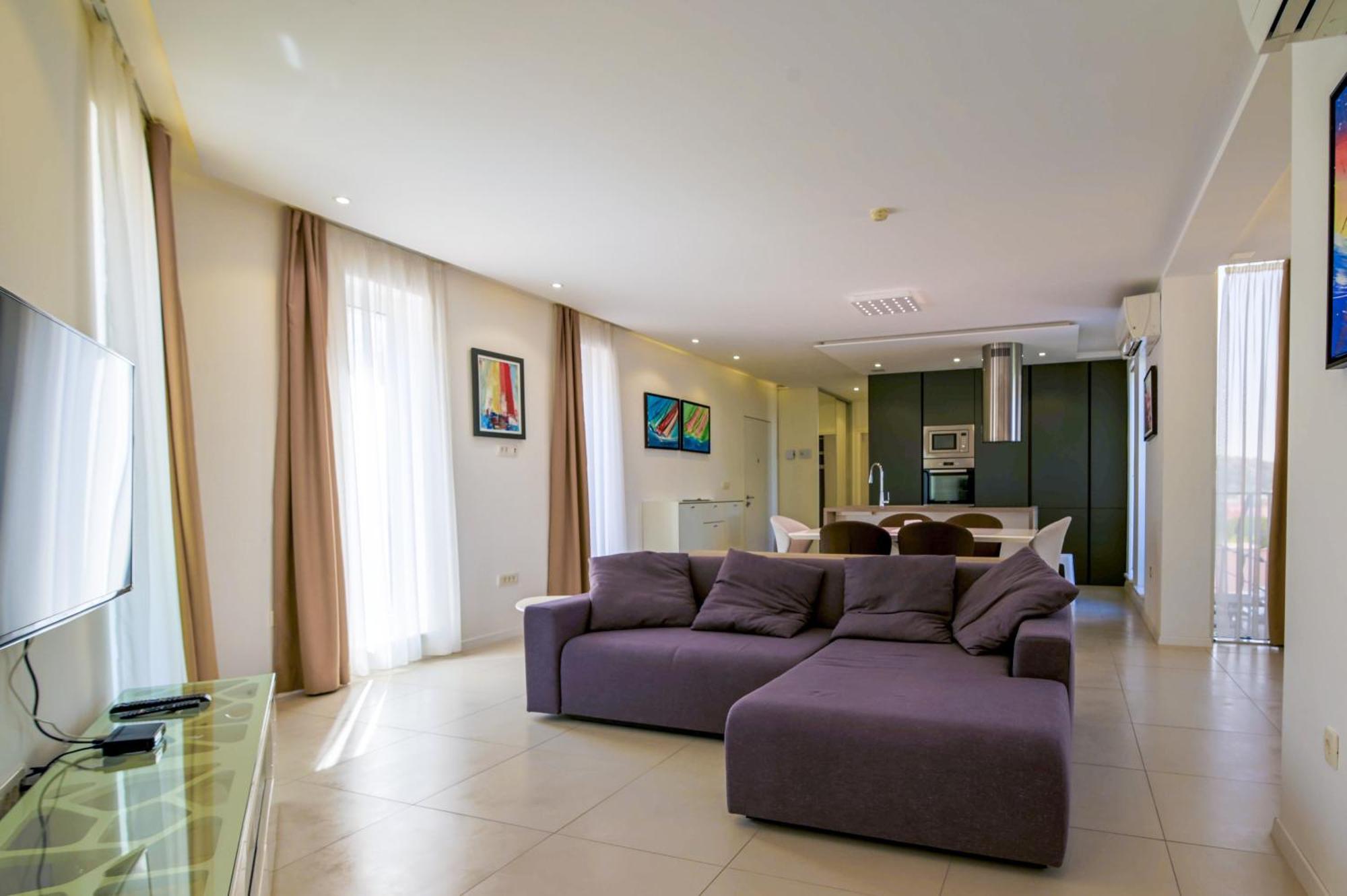 Villa Art Gallery Apartments Murter Bagian luar foto