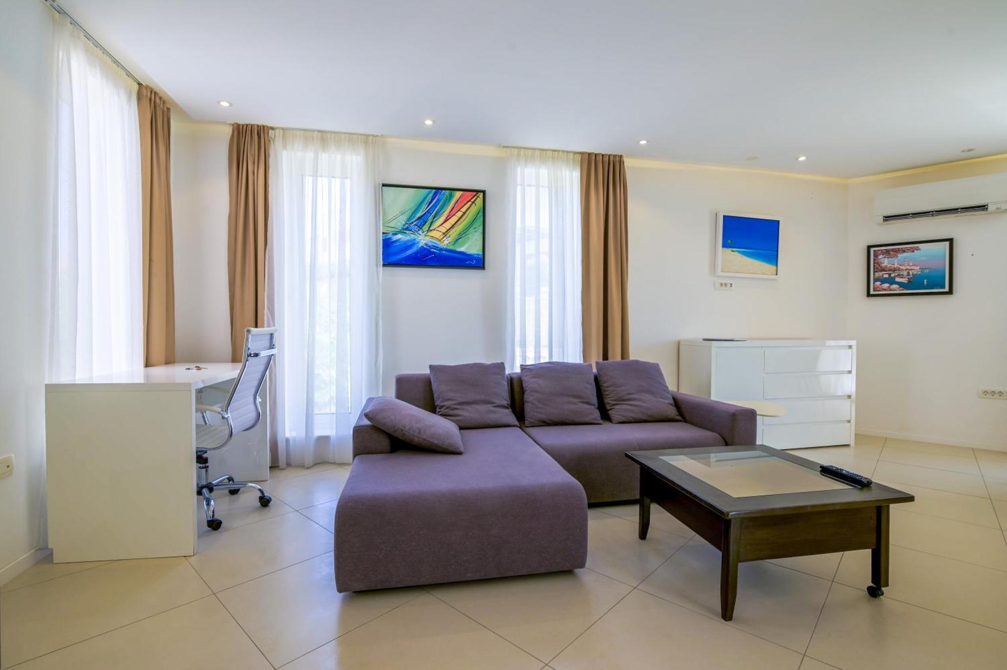 Villa Art Gallery Apartments Murter Bagian luar foto